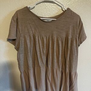Time & Tru women’s short sleeve top in beige